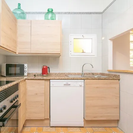 Sabatera Apartment *